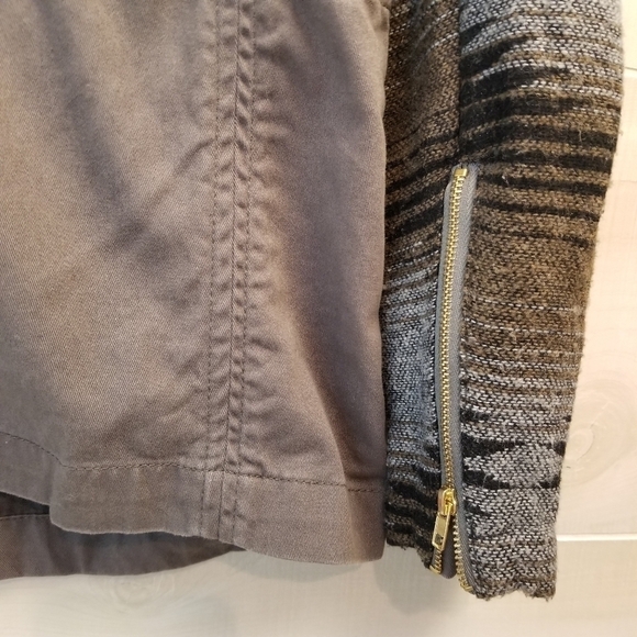 {S} Forever 21 Military Jacket Woven Pattern Sleeves - Picture 6 of 9